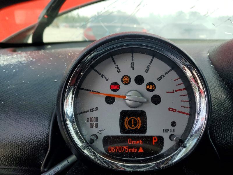 2012 Mini Cooper VIN WMWZC5C53CWL61174 COPART salvage auction — ROLLOVER, MA - CERT OF TITLE-RECONSTRCTD COLL, sold $1,450 on 2026-07-02 (photo 9)