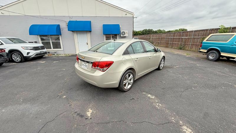 2014 Chevrolet Cruze VIN 1G1PE5SB5E7256833 COPART salvage auction — MECHANICAL, Tx - Certificate Of Title (P), sold $575 on 2026-07-02 (photo 4)