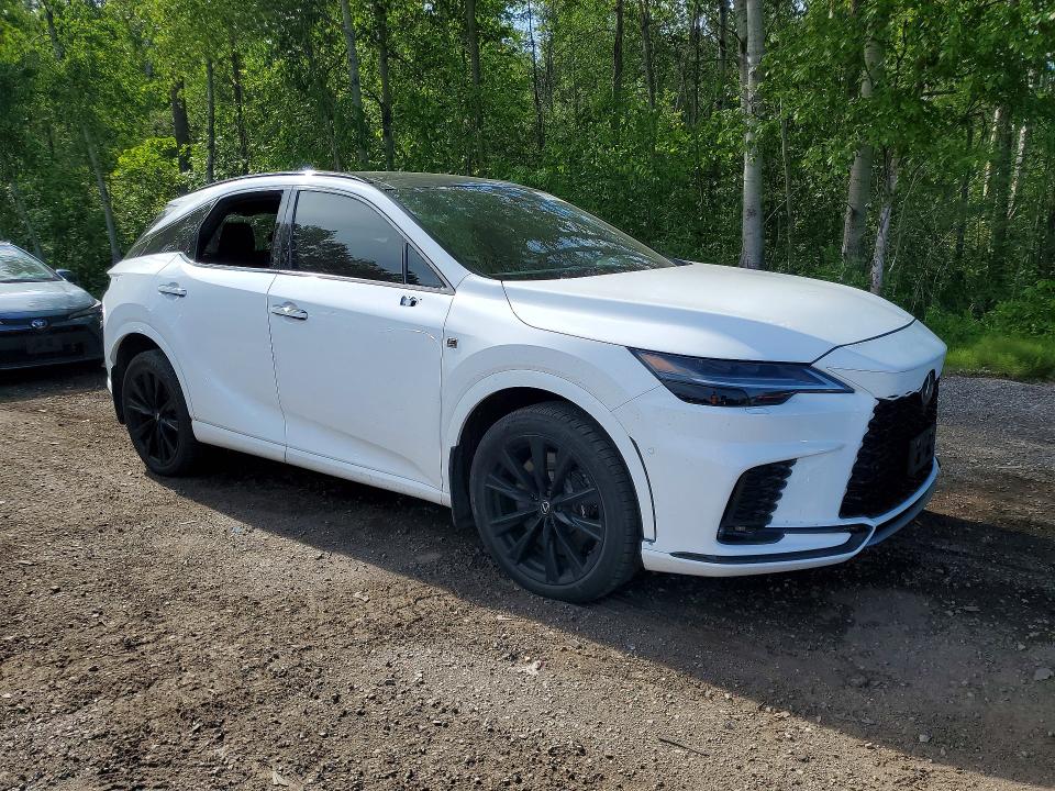 2023 Lexus Rx 500h VIN 2T2BCMEA0PC004540 COPART salvage auction — VANDALISM, ON - PERMIT NO BRAND - UNFIT, sold $21,150 on 2026-07-21 (photo 4)