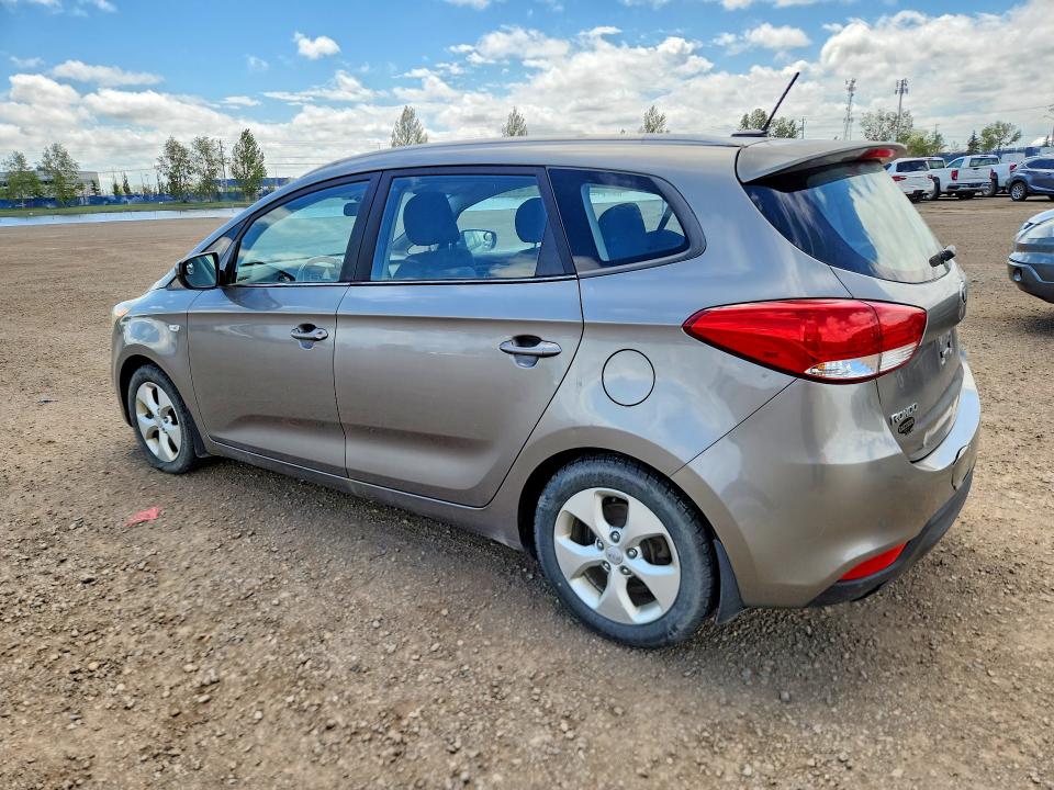 2014 Kia Rondo VIN KNAHT8A35E7048462 COPART salvage auction — HAIL, Ab - Bos - Active, sold $1,450 on 2026-07-03 (photo 2)
