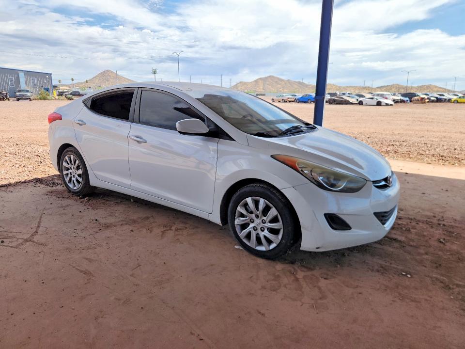 2012 Hyundai Elantra VIN 5NPDH4AE1CH150959 COPART salvage auction — VANDALISM, AZ - CERT OF TITLE - SALVAGE, sold $1,100 on 2026-07-02 (photo 4)