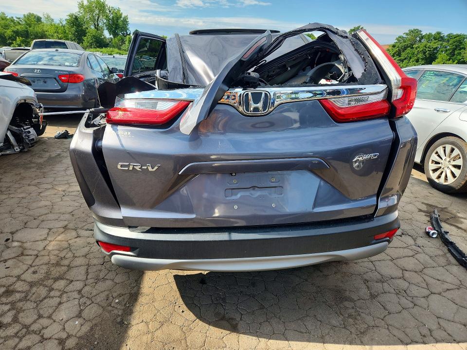 2018 Honda Cr-v VIN 7FARW2H55JE083241 COPART salvage auction — ALL OVER, CT - CERTIFICATE OF TITLE, sold $3,500 on 2026-07-31 (photo 6)