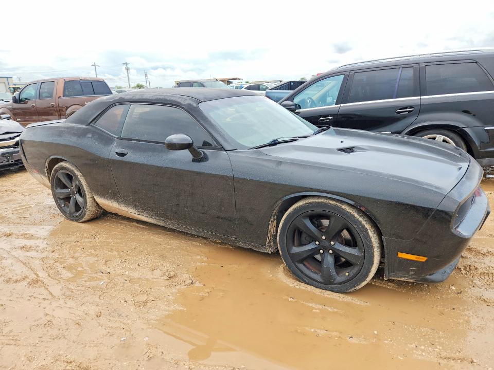 2013 Dodge Challenger VIN 2C3CDYBT5DH679468 COPART salvage auction — MINOR DENT/SCRATCHES, Tx - Certificate Of Title, sold $3,800 on 2026-07-02 (photo 4)
