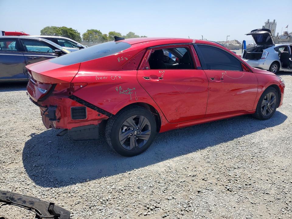 2022 Hyundai Elantra VIN 5NPLM4AG1NH066295 COPART salvage auction — REAR END, Ca - Salvage Certificate, sold $3,600 on 2026-07-02 (photo 3)