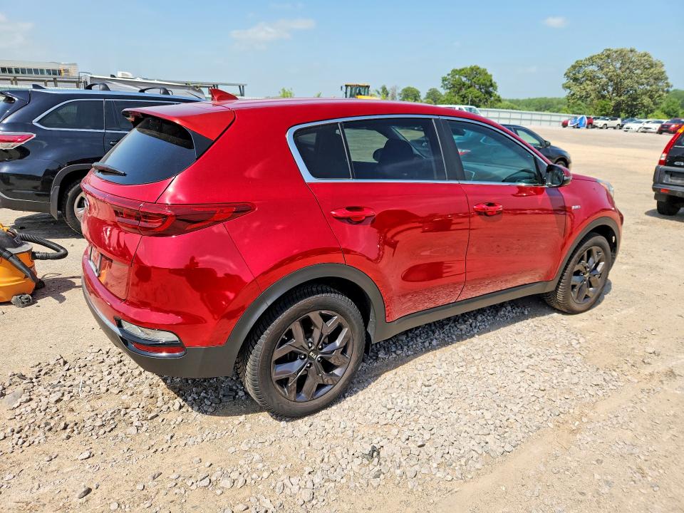 2022 Kia Sportage VIN KNDPMCAC7N7010990 COPART salvage auction — HAIL, Wi - Cert Of Title-Claim Paid, sold $7,600 on 2026-07-14 (photo 3)