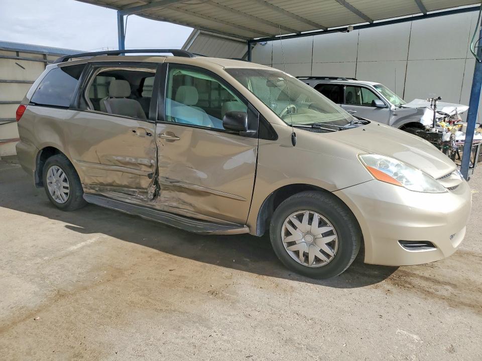 2006 Toyota Sienna VIN 5TDZA23CX6S539897 COPART salvage auction — SIDE, Tx - Salvage Vehicle Title, sold $950 on 2026-07-24 (photo 4)