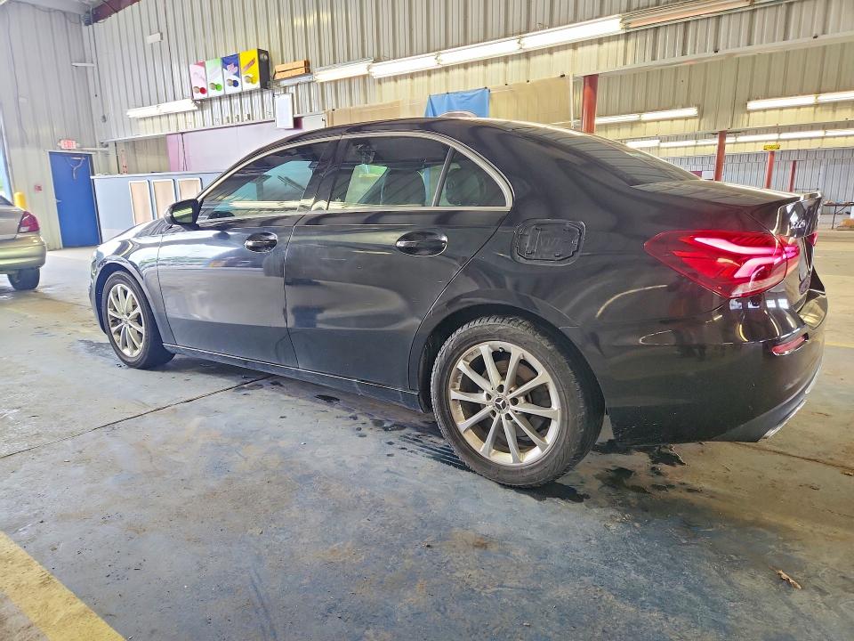 2020 Mercedes-benz A-klasse VIN W1K3G4EB2LW043613 COPART salvage auction — MECHANICAL, Oh - Certificate Of Title, sold $4,050 on 2026-07-08 (photo 2)