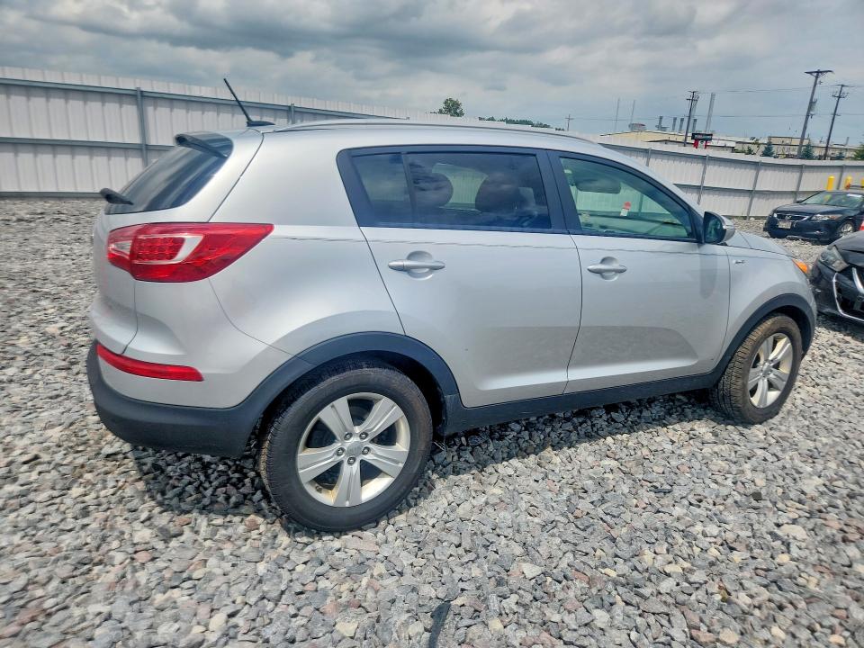 2013 Kia Sportage VIN KNDPBCA23D7545584 COPART salvage auction — UNDERCARRIAGE, Wi - Certificate Of Title, sold $2,500 on 2026-07-13 (photo 3)