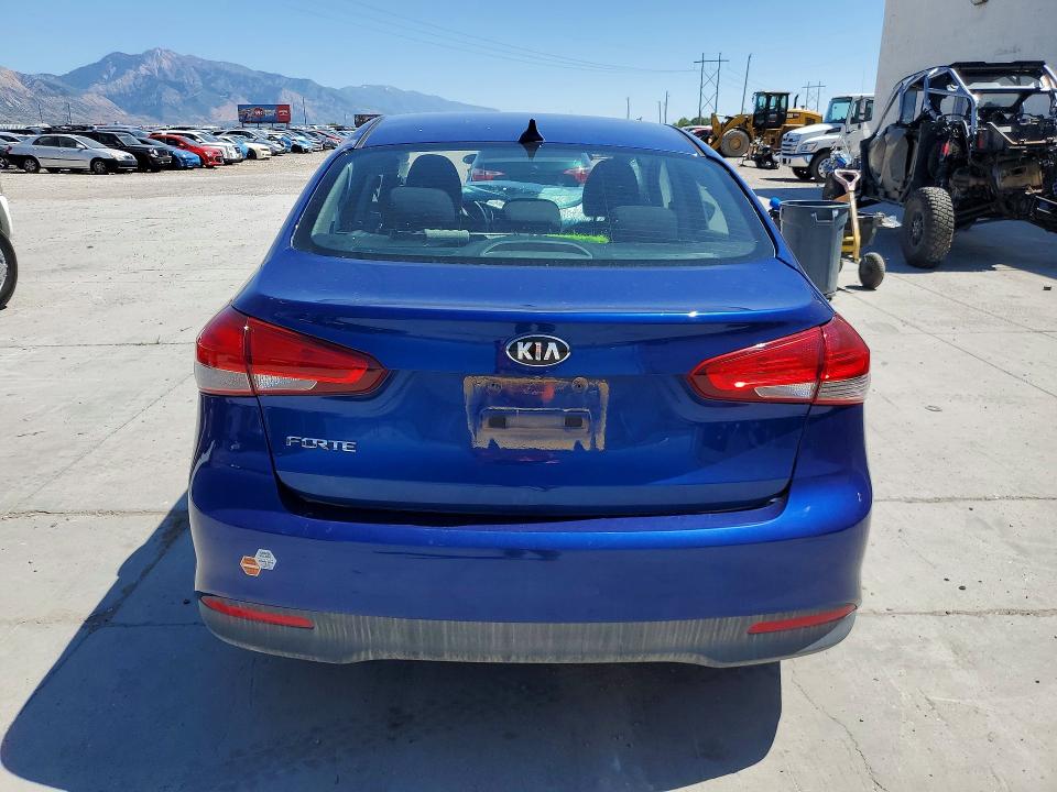 2018 Kia Forte VIN 3KPFK4A7XJE271597 COPART salvage auction — FRONT END, Ut - Salvage Certificate, sold $1,350 on 2026-08-03 (photo 6)