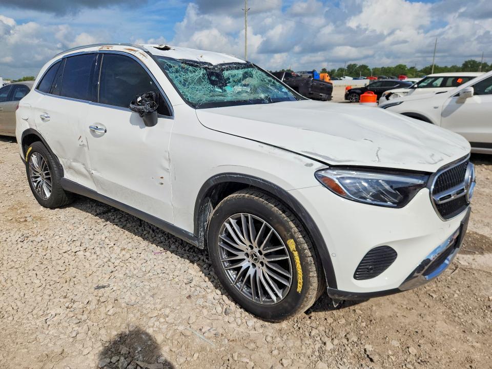 2024 Mercedes-benz VIN W1NKM4GB1RF208922 COPART salvage auction — ROOF, TX - SALVAGE VEHICLE TITLE, sold $9,100 on 2026-07-27 (photo 4)
