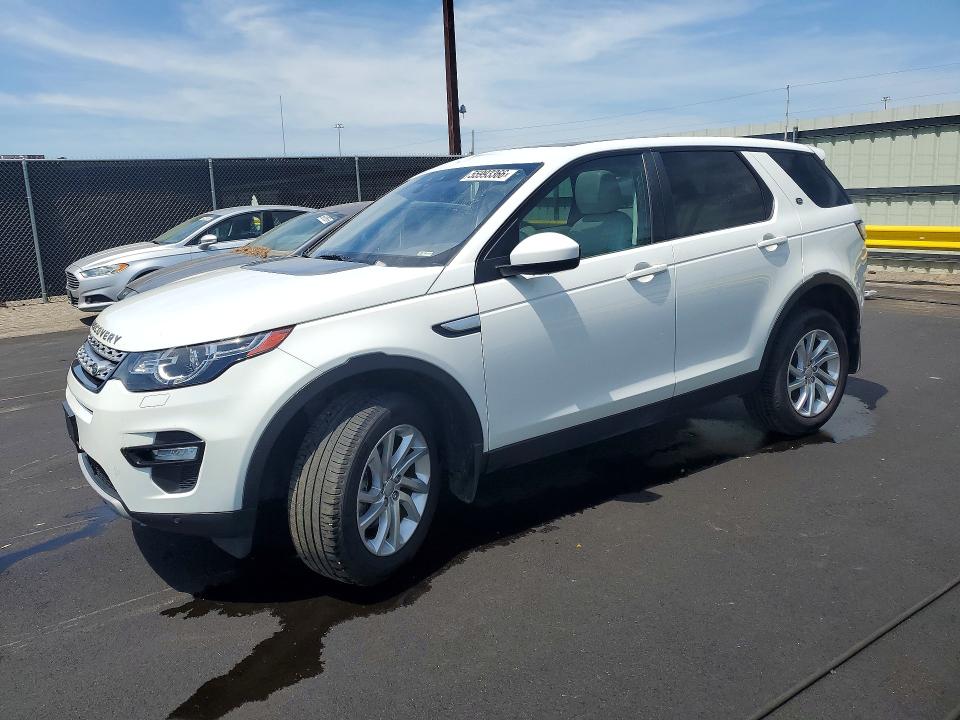 2017 Land rover Discovery VIN SALCR2BG8HH656848 COPART salvage auction — MINOR DENT/SCRATCHES, Mi - Dealer Only Clean Title, sold $2,850 on 2026-07-10 (photo 1)