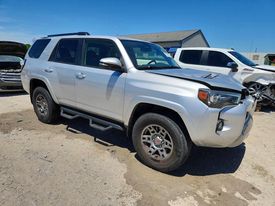 2019 Toyota 4runner VIN JTEBU5JRXK5687674 COPART salvage auction — FRONT END, Ky - Cert Of Title-Salvage, sold $11,300 on 2026-07-16 (photo 4)