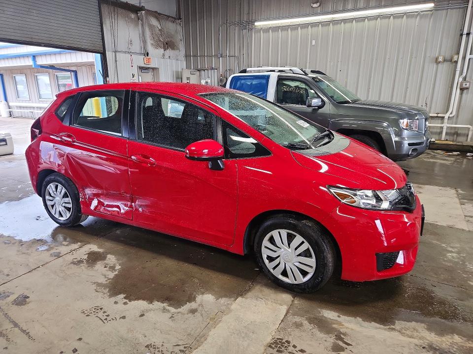 2016 Honda Fit VIN JHMGK5H58GX027789 COPART salvage auction — SIDE, Il - Salvage Certificate, sold $4,950 on 2026-07-16 (photo 4)