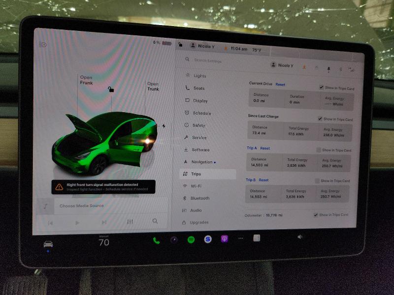 2025 Tesla Model y VIN 7SAYGDEE7SF289184 COPART salvage auction — HAIL, Oh - Certificate Of Title, sold $18,000 on 2026-07-09 (photo 9)