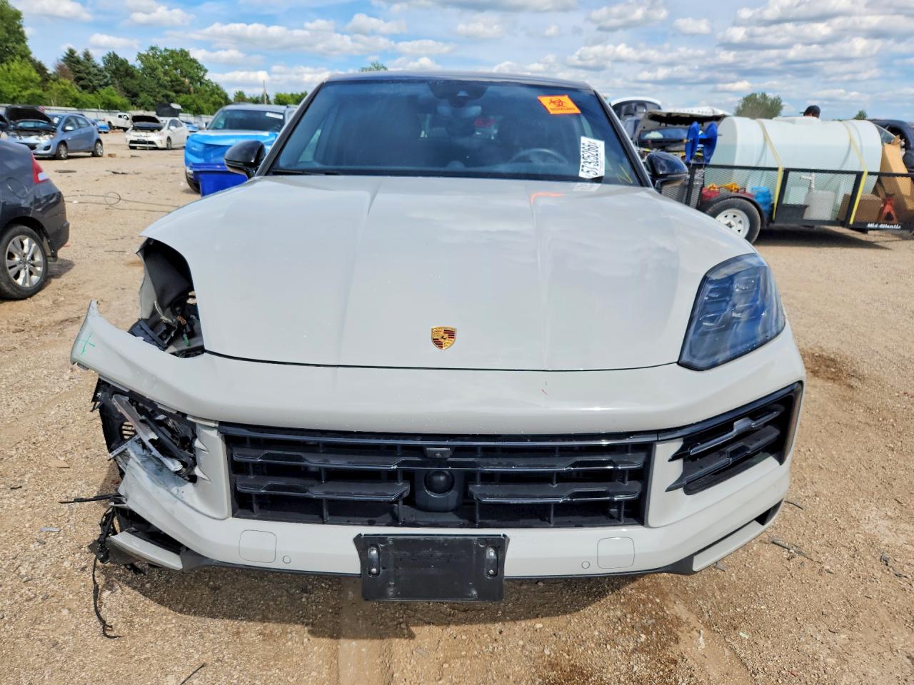 2024 Porsche Cayenne VIN WP1BA2AY5RDA54565 COPART salvage auction — Front End, IL - SALVAGE CERTIFICATE, sold $54,500 on 2026-08-11 (photo 5)