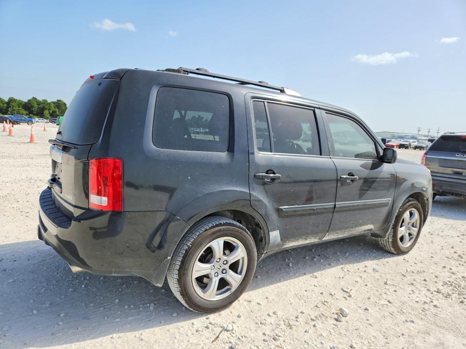 2012 Honda Pilot VIN 5FNYF3H75CB036826 COPART salvage auction — SIDE, Tx - Salvage Vehicle Title, sold $1,650 on 2026-07-09 (photo 3)