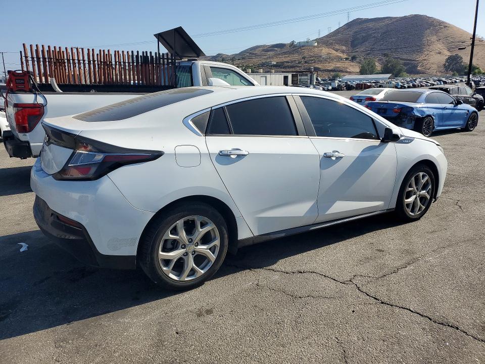 2018 Chevrolet Volt VIN 1G1RD6S58JU140856 COPART salvage auction — FRONT END, Ca - Salvage Certificate, sold $2,850 on 2026-07-09 (photo 3)