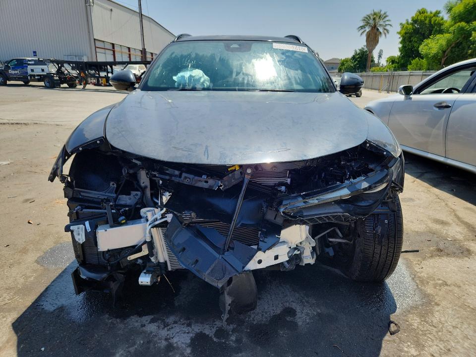 2024 Alfa romeo Stelvio VIN ZASPAKBN4R7D75336 COPART salvage auction — FRONT END, CA - CERTIFICATE OF TITLE, sold $3,200 on 2026-07-21 (photo 5)