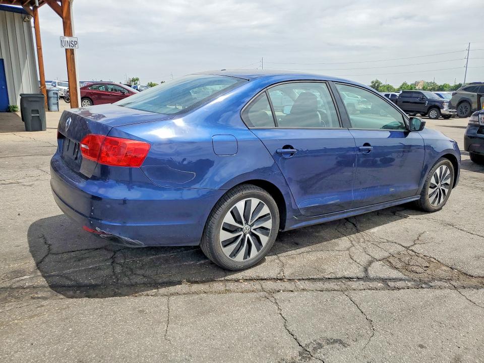 2014 Volkswagen Jetta VIN 3VW2K7AJ8EM398577 COPART salvage auction — HAIL, Co - Certificate Of Title, sold $1,750 on 2026-07-02 (photo 3)