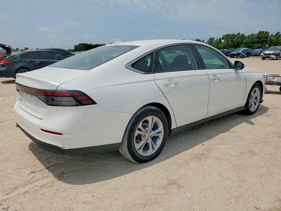 2025 Honda Accord VIN 1HGCY1F27SA005814 COPART salvage auction — FRONT END, La - Cert Of Title-Salvage, sold $10,600 on 2026-07-02 (photo 3)