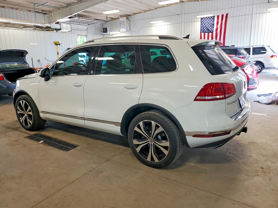 2017 Volkswagen VIN WVGRF7BP4HD001399 COPART salvage auction — FRONT END, Mn - Cert Of Title-Salvage, sold $2,600 on 2026-07-09 (photo 2)