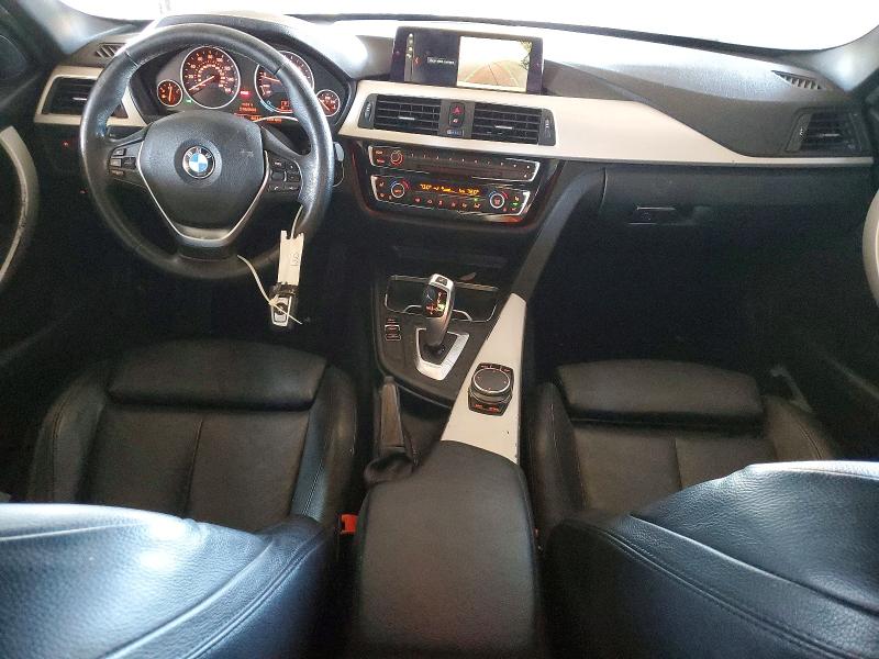2018 BMW 3er VIN WBA8E1G58JNU92791 COPART salvage auction — FRONT END, Az - Cert Of Title - Salvage, sold $2,800 on 2026-08-03 (photo 8)