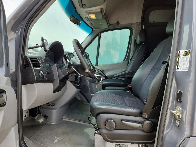 2017 Mercedes-benz Sprinter VIN WD3PE7CD1HP525735 COPART salvage auction — MECHANICAL, Tx - Certificate Of Title, sold $3,300 on 2026-07-13 (photo 7)