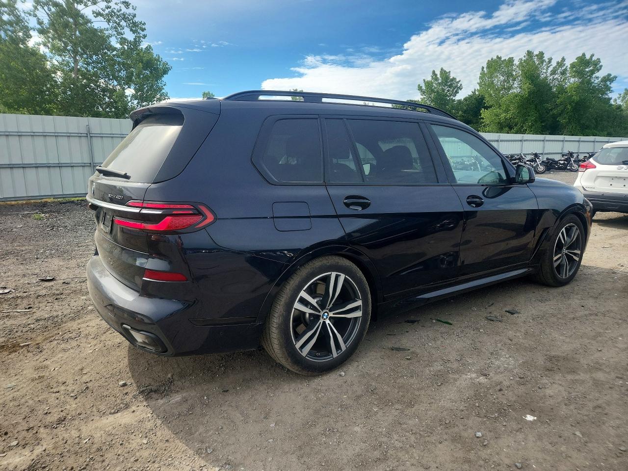 2023 BMW X7 VIN 5UX23EM0XP9P90399 COPART salvage auction — Minor Dent/Scratches, MA - CERTIFICATE OF TITLE, sold $32,000 on 2026-07-01 (photo 3)