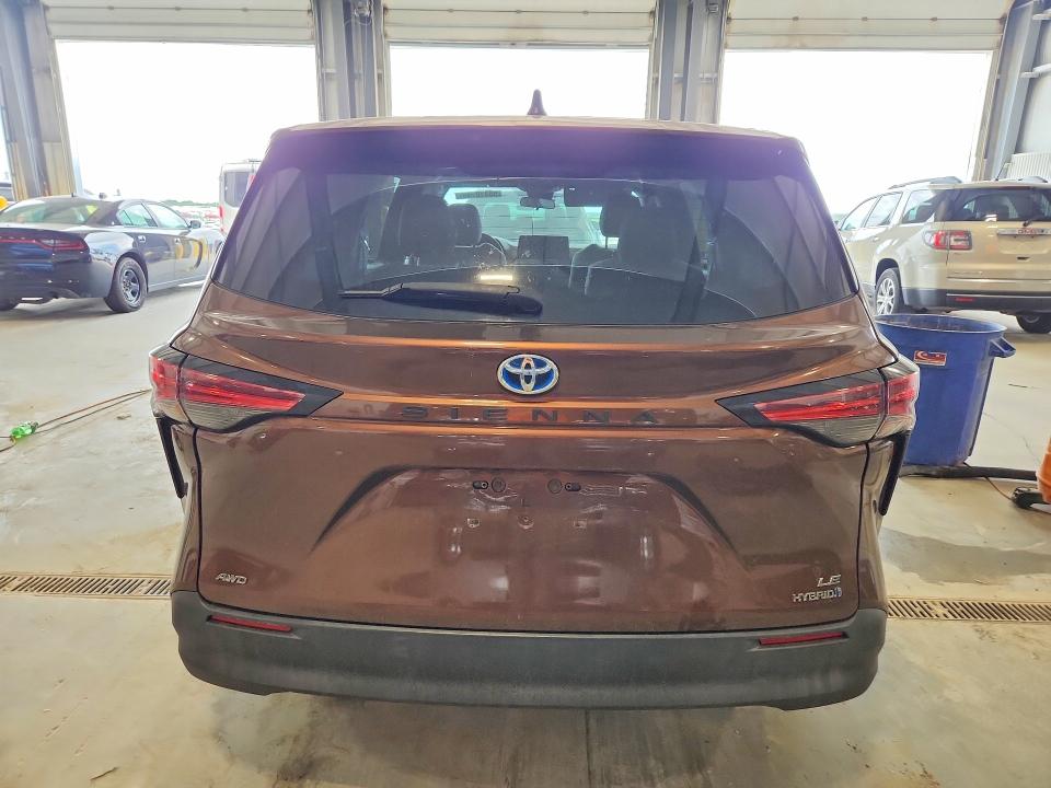 2021 Toyota Sienna VIN 5TDKSKFC5MS034082 COPART salvage auction — FRONT END, Ne - Cert Of Title-Salvage, sold $250 on 2026-07-21 (photo 6)