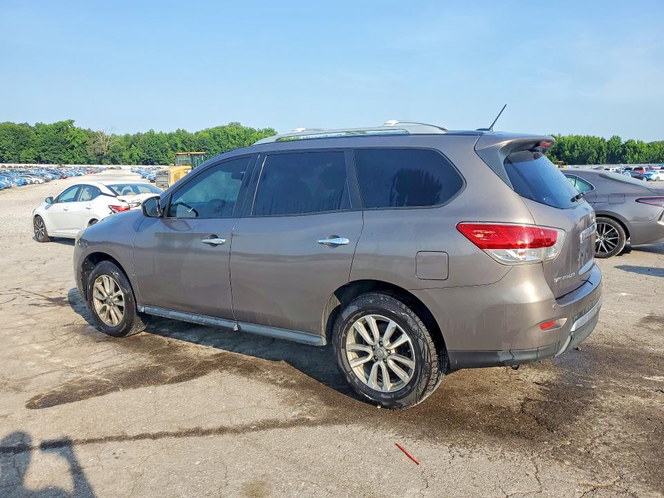 2013 Nissan Pathfinder VIN 5N1AR2MN1DC610131 COPART salvage auction — MINOR DENT/SCRATCHES, Tx - Certificate Of Title, sold $750 on 2026-07-04 (photo 2)