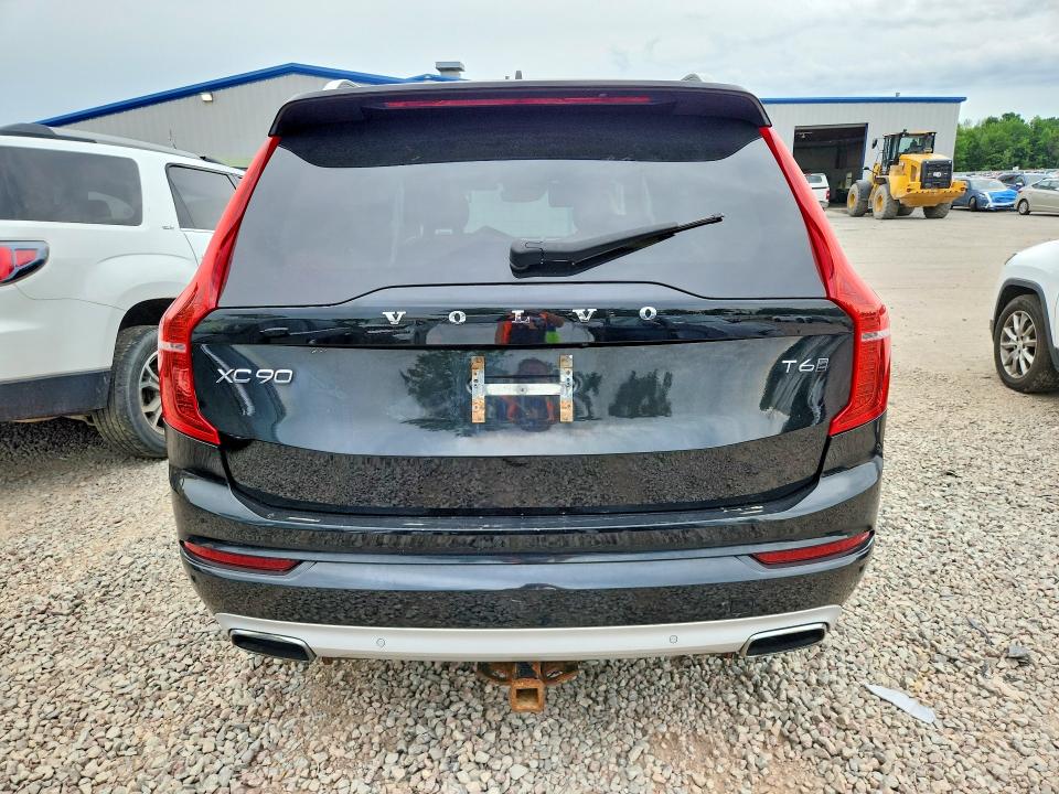 2017 Volvo VIN YV4A22PK0H1110891 COPART salvage auction — WATER/FLOOD, Ny - Mv907A-Flood Salvage, sold $4,150 on 2026-07-20 (photo 6)