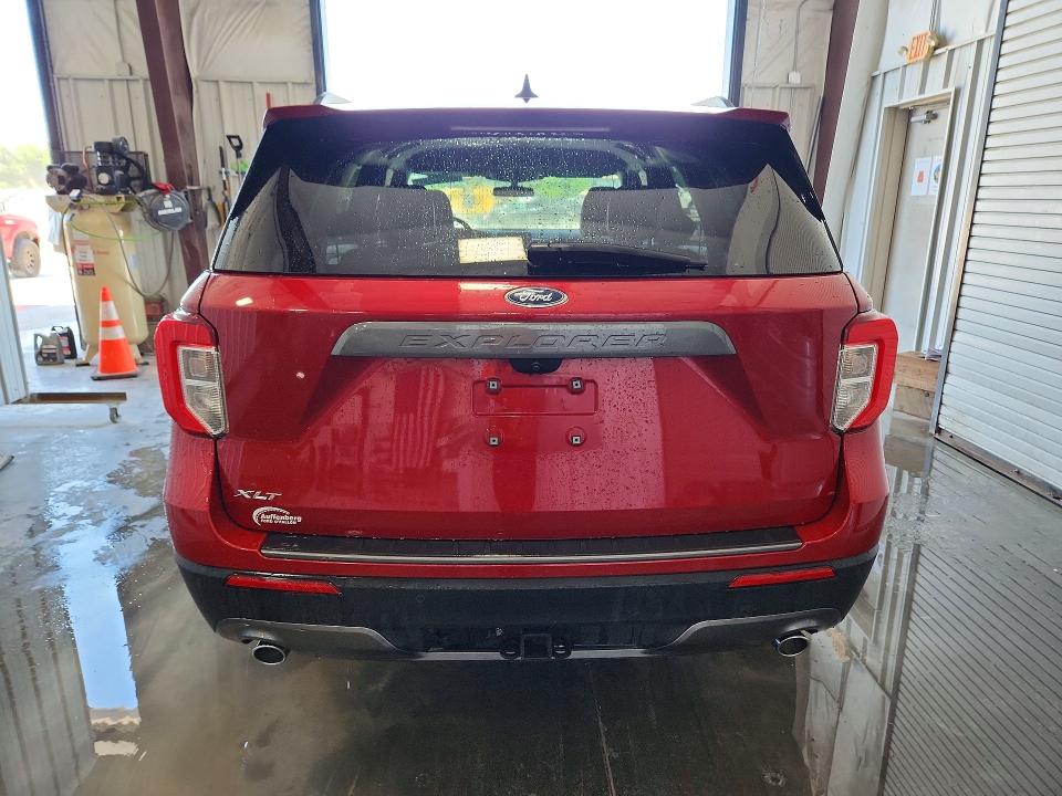 2023 Ford Explorer VIN 1FMSK7DH9PGA55524 COPART salvage auction — NORMAL WEAR, Il - Certificate Of Title, sold $22,000 on 2026-07-02 (photo 6)