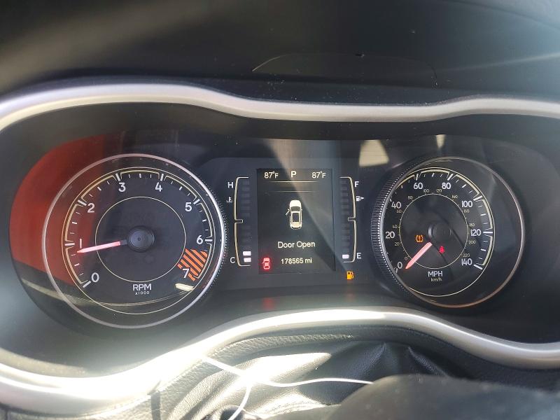 2014 Jeep VIN 1C4PJMAB7EW272990 COPART salvage auction — MINOR DENT/SCRATCHES, Ct - Certificate Of Title, sold $1,150 on 2026-07-31 (photo 9)