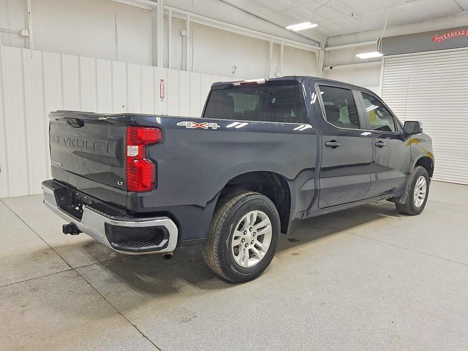 2024 Chevrolet Silverado 1500 VIN 1GCUDDED1RZ352103 COPART salvage auction — MINOR DENT/SCRATCHES, AZ - CERTIFICATE OF TITLE, sold $25,250 on 2026-07-07 (photo 3)