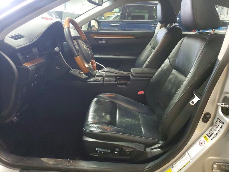 2014 Lexus VIN JTHBW1GGXE2061012 COPART salvage auction — FRONT END, Mn - Cert Of Title-Salvage, sold $375 on 2026-07-28 (photo 7)