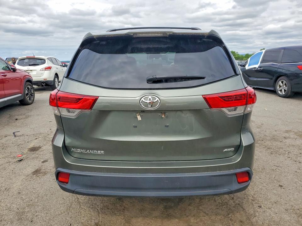 2019 Toyota VIN 5TDBZRFH5KS951973 COPART salvage auction — FRONT END, Pa - Certificate Of Salvage, sold $175 on 2026-07-21 (photo 6)