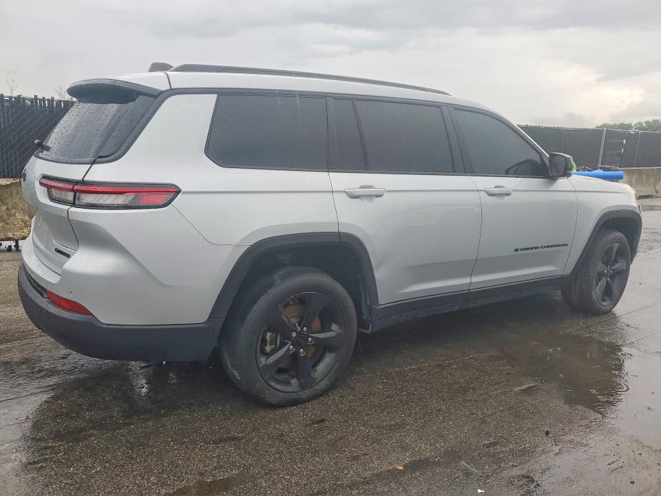 2024 Jeep Cherokee VIN 1C4RJKBG2R8503652 COPART salvage auction — SIDE, FL - CERTIFICATE OF TITLE, sold $13,300 on 2026-07-28 (photo 3)