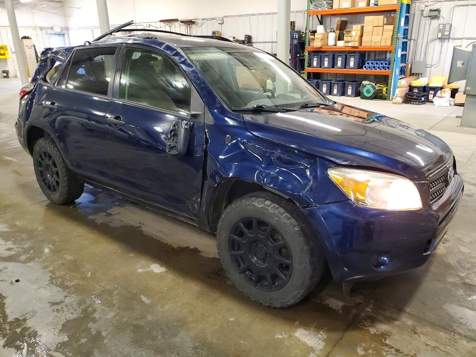 2007 Toyota Rav 4 VIN JTMBD33V076049390 COPART salvage auction — ROOF, MN - CERT OF TITLE-PRIOR SALVAGE, sold $1,100 on 2026-07-28 (photo 4)
