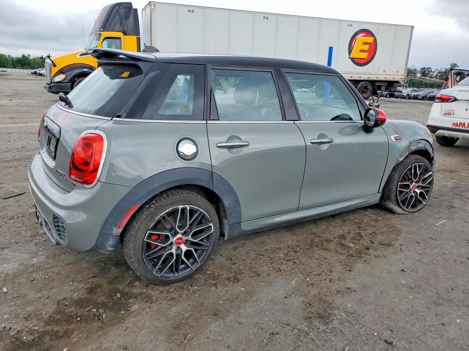 2017 Mini VIN WMWXU3C36H2F49129 COPART salvage auction — FRONT END, VA - CERTIFICATE OF TITLE, sold $4,300 on 2026-07-22 (photo 3)