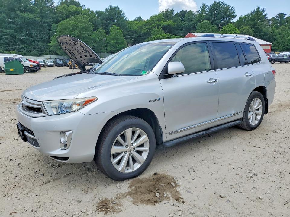 2013 Ic bus Highlander VIN JTEDC3EH5D2016600 COPART salvage auction — WATER/FLOOD, Va - Cert Of Title-Flood, sold $2,150 on 2026-07-08 (photo 1)