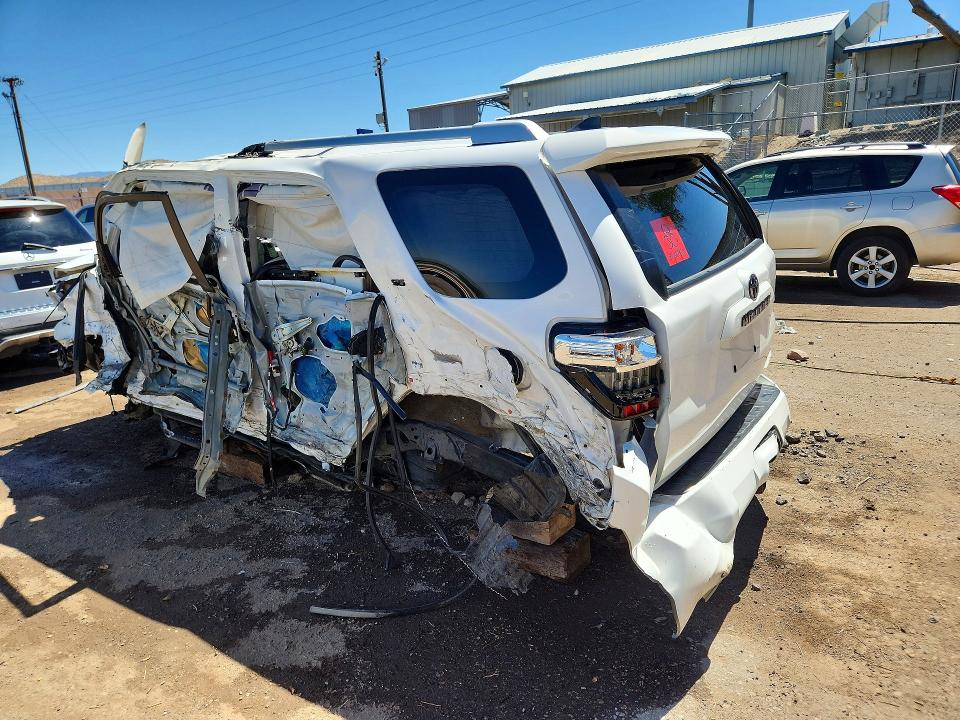2018 Toyota 4runner VIN JTEBU5JR1J5502331 COPART salvage auction — ROLLOVER, Co - Public - Nonrepairable, sold $325 on 2026-07-23 (photo 2)