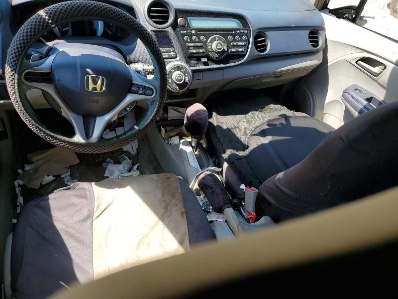 2010 Honda Insight VIN JHMZE2H7XAS017351 COPART salvage auction — NORMAL WEAR, Tn - Salvage Certificate, sold $300 on 2026-07-09 (photo 8)