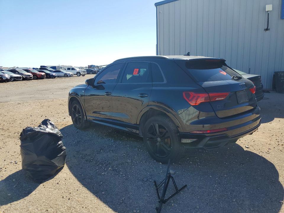 2020 Audi Q3 VIN WA1DECF3XL1110083 COPART salvage auction — SIDE, TX - CERT OF TITLE-REBUILT SALVAGE, sold $2,550 on 2026-07-14 (photo 2)