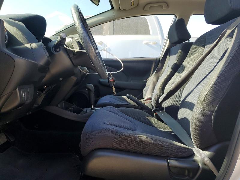 2013 Honda Fit VIN JHMGE8H56DC013109 COPART salvage auction — MINOR DENT/SCRATCHES, CA - CERTIFICATE OF TITLE, sold $225 on 2026-07-28 (photo 7)