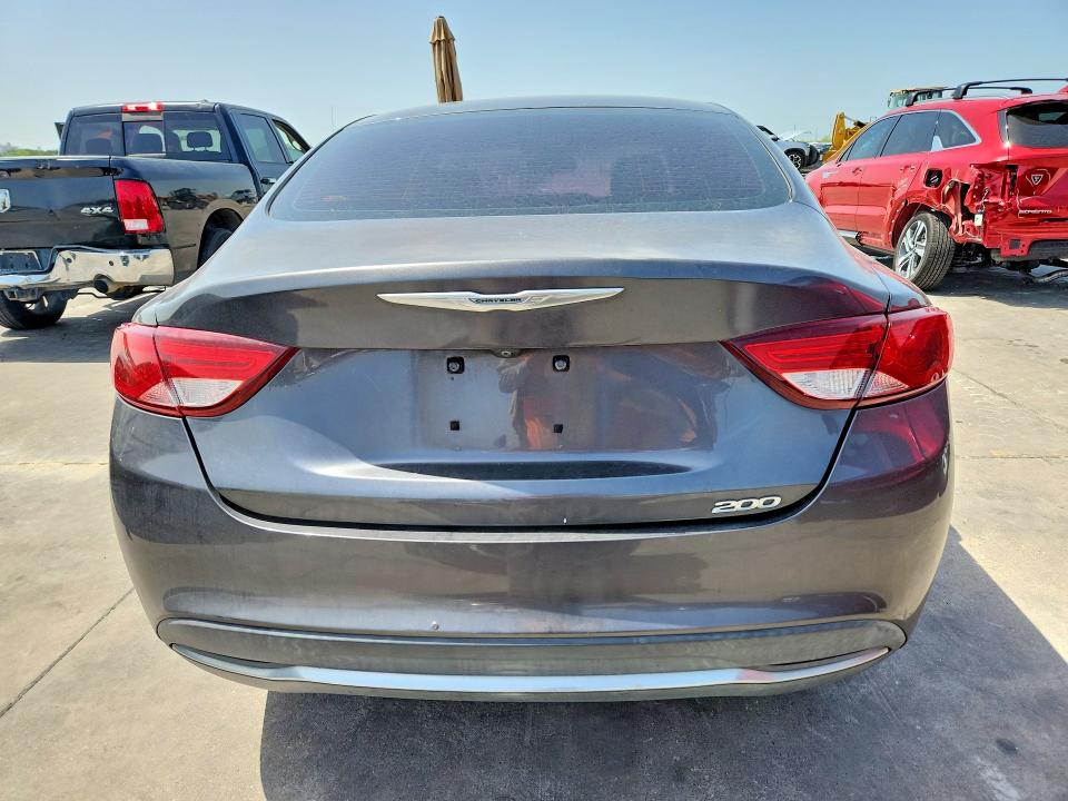 2015 Chrysler 200 VIN 1C3CCCAB8FN639118 COPART salvage auction — FRONT END, Tx - Salvage Vehicle Title, sold $925 on 2026-07-09 (photo 6)