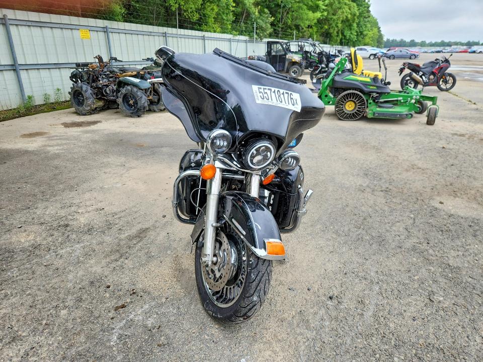2012 Harley-davidson Flhtk VIN 1HD1KEM12CB694731 COPART salvage auction — ALL OVER, Tx - Salvage Vehicle Title, sold $150 on 2026-07-02 (photo 2)
