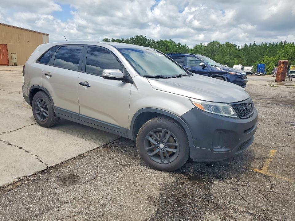 2014 Kia Sorento VIN 5XYKT3A61EG430075 COPART salvage auction — FRONT END, Sc - Cert Of Title-Salvage, sold $700 on 2026-07-17 (photo 4)