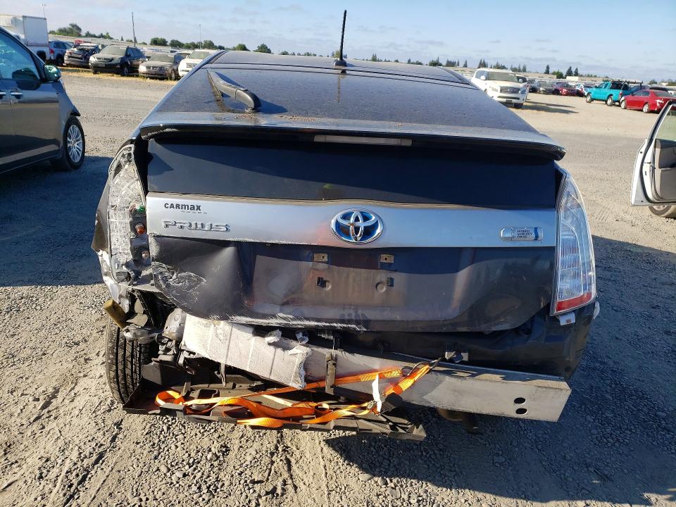 2014 Toyota Prius plug-in VIN JTDKN3DP6E3058560 COPART salvage auction — REAR END, CA - SALVAGE CERTIFICATE, sold $4,000 on 2026-07-14 (photo 6)
