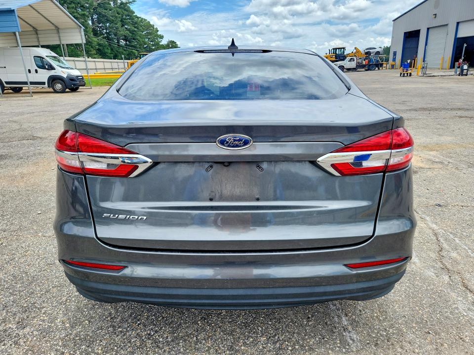 2020 Ford Fusion VIN 3FA6P0G74LR102775 COPART salvage auction — MINOR DENT/SCRATCHES, Al - Certificate Of Title, sold $4,400 on 2026-07-09 (photo 6)