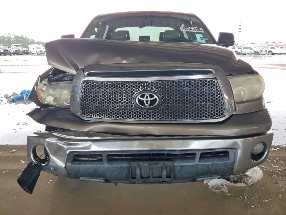 2011 Toyota Tundra VIN 5TFEM5F12BX028027 COPART salvage auction — FRONT END, TX - SALVAGE VEHICLE TITLE, sold $3,800 on 2026-07-24 (photo 5)